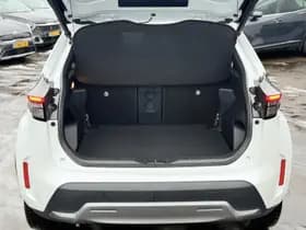 Toyota Yaris-cross thumbnail 16