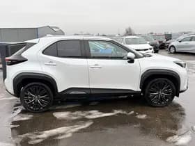 Toyota Yaris-cross thumbnail 64