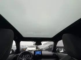 Toyota Yaris-cross thumbnail 65