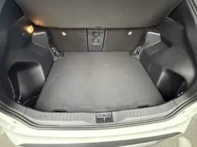 Toyota Yaris-cross thumbnail 71