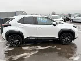 Toyota Yaris-cross thumbnail 10