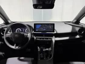 Toyota C-hr thumbnail 4