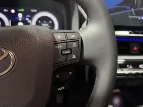 Toyota C-hr thumbnail 50