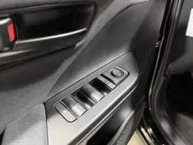 Toyota C-hr thumbnail 67