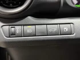 Toyota C-hr thumbnail 72