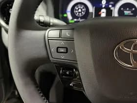 Toyota C-hr thumbnail 9