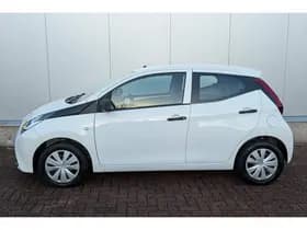 Toyota Aygo thumbnail 33