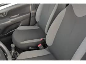 Toyota Aygo thumbnail 6