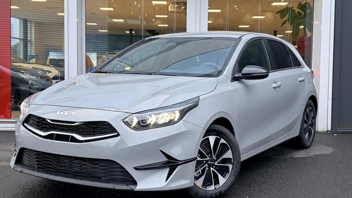 Kia Ceed — foto 1