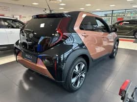 Toyota Aygo thumbnail 3