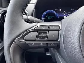 Toyota Yaris thumbnail 13