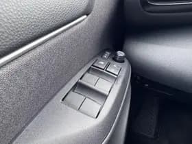 Toyota Yaris thumbnail 20