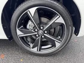 Toyota Yaris thumbnail 34