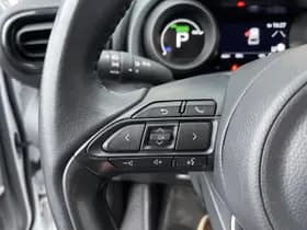 Toyota Yaris-cross thumbnail 11