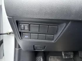 Toyota Yaris-cross thumbnail 21