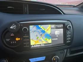 Toyota Yaris thumbnail 15