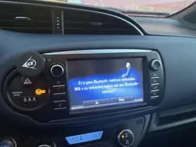 Toyota Yaris thumbnail 16