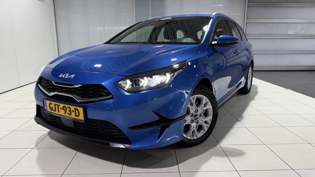 Kia Ceed-sportswagon — foto 1