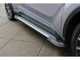 Toyota C-hr thumbnail 11