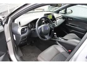 Toyota C-hr thumbnail 12