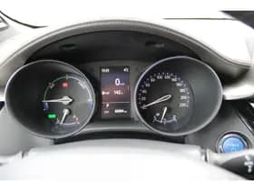 Toyota C-hr thumbnail 19