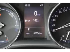 Toyota C-hr thumbnail 20