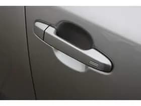 Toyota C-hr thumbnail 52