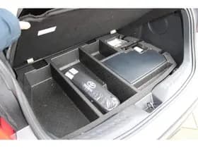 Toyota C-hr thumbnail 57