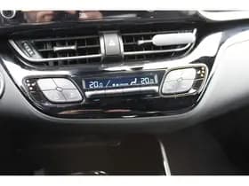 Toyota C-hr thumbnail 70