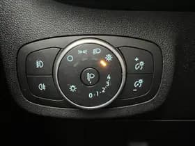 Ford Fiesta thumbnail 36