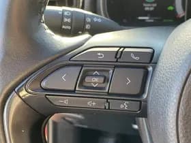 Toyota Yaris thumbnail 85