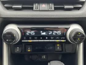 Toyota Rav4 thumbnail 34