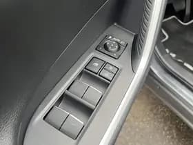 Toyota Rav4 thumbnail 99