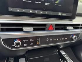 Kia Sorento thumbnail 82