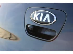 Kia Picanto thumbnail 12