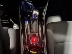 Toyota C-hr thumbnail 26