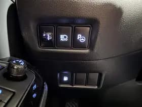 Toyota C-hr thumbnail 56