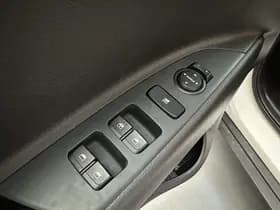 Kia Stonic thumbnail 26