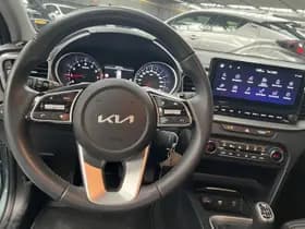 Kia Ceed-sportswagon thumbnail 3