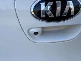 Kia Picanto thumbnail 6
