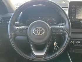 Toyota Yaris thumbnail 18