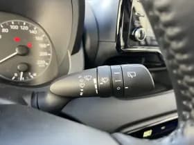 Toyota Yaris thumbnail 23