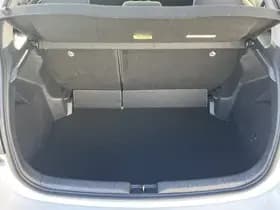 Toyota Yaris thumbnail 54