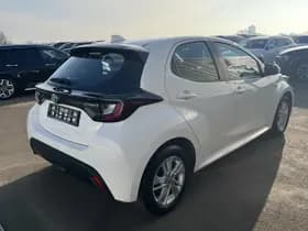 Toyota Yaris thumbnail 7
