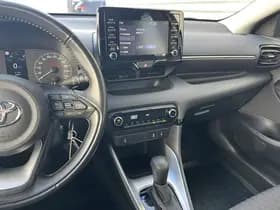 Toyota Yaris thumbnail 68