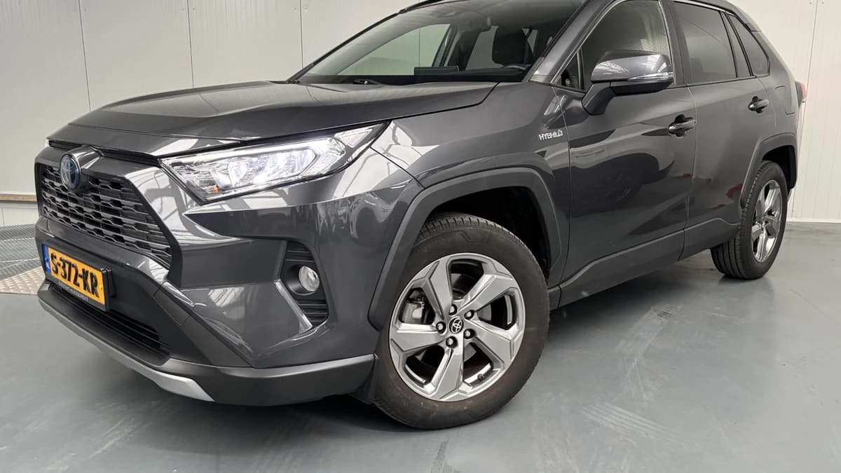 Toyota Rav4 — foto 1