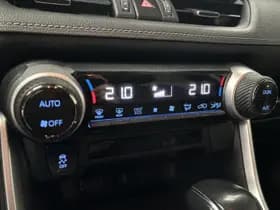 Toyota Rav4 thumbnail 19