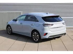 Kia Ceed thumbnail 45