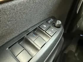 Toyota Yaris-cross thumbnail 15