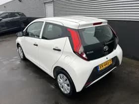 Toyota Aygo thumbnail 11